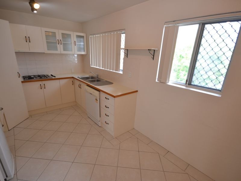 4/9 Lomond Trce, East Brisbane QLD 4169