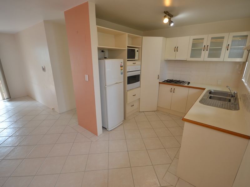 4/9 Lomond Trce, East Brisbane QLD 4169