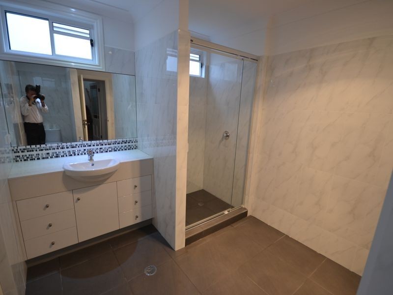 15 Ashfield Street, East Brisbane QLD 4169