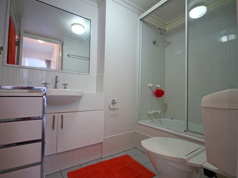 22/55 Thorn Street, Kangaroo Point QLD 4169