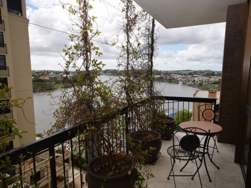 21/237 Wellington Road, Kangaroo Point QLD 4169