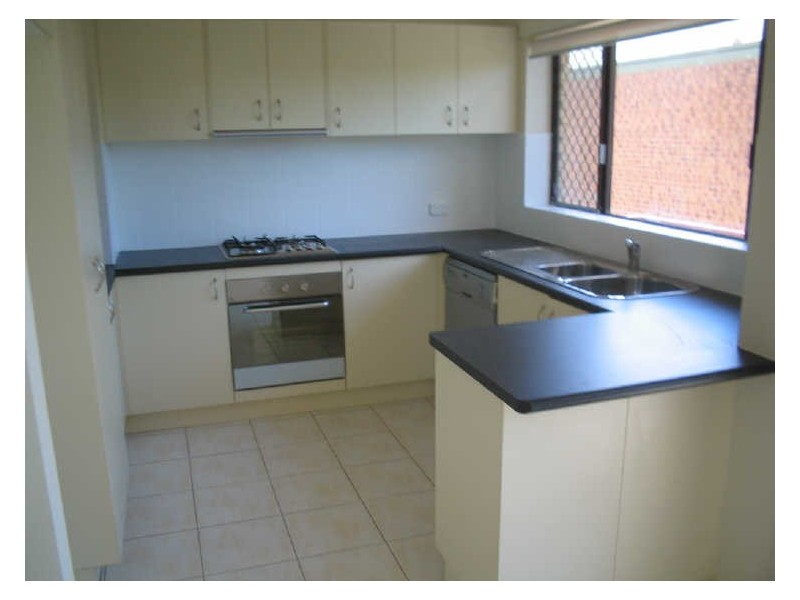 1/17 Hanworth Street, East Brisbane QLD 4169