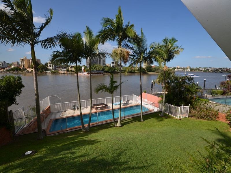 33/64 Thorn Street, Kangaroo Point QLD 4169