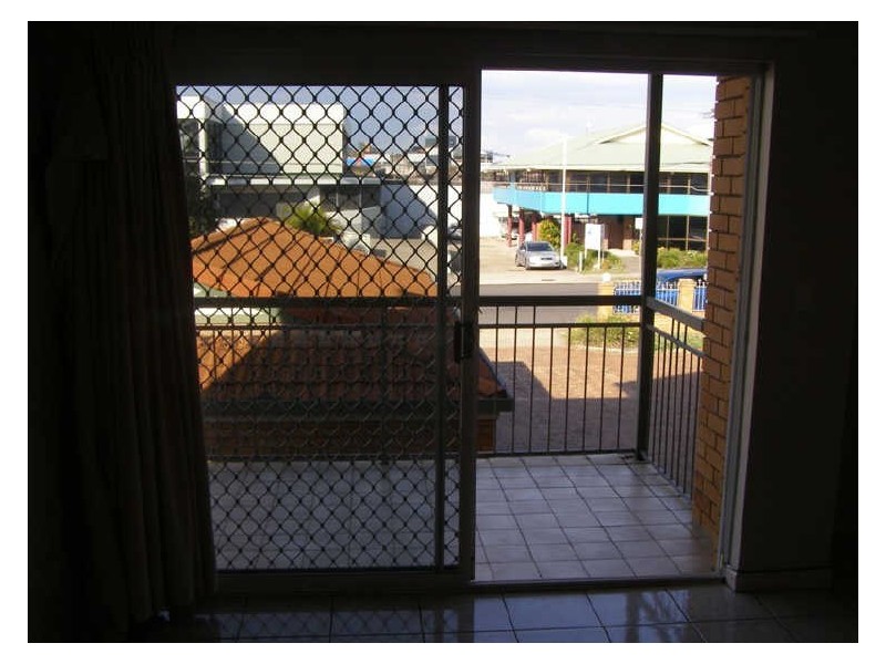 2/41 Cleveland Street, Greenslopes QLD 4120