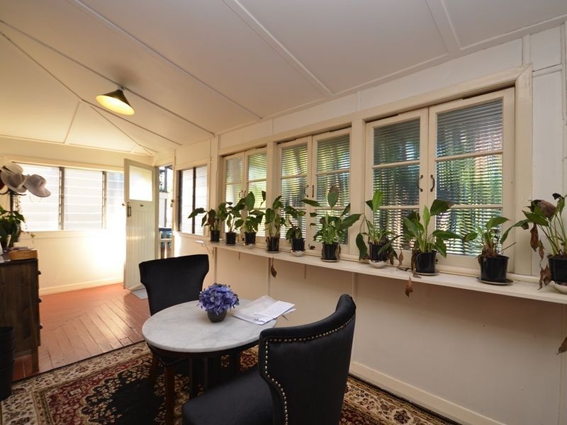 54 Latrobe Street, East Brisbane QLD 4169