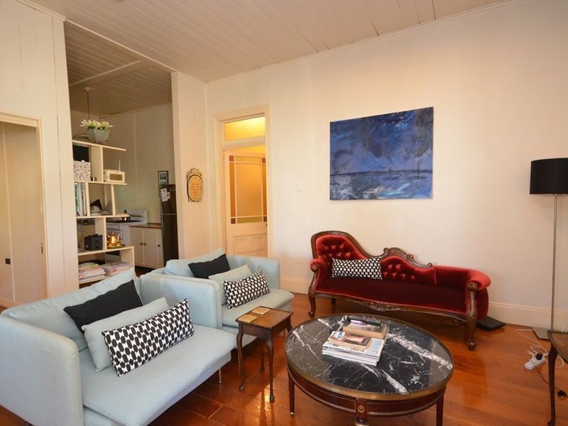 54 Latrobe Street, East Brisbane QLD 4169