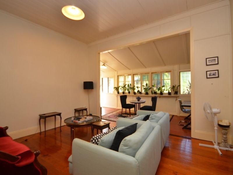 54 Latrobe Street, East Brisbane QLD 4169