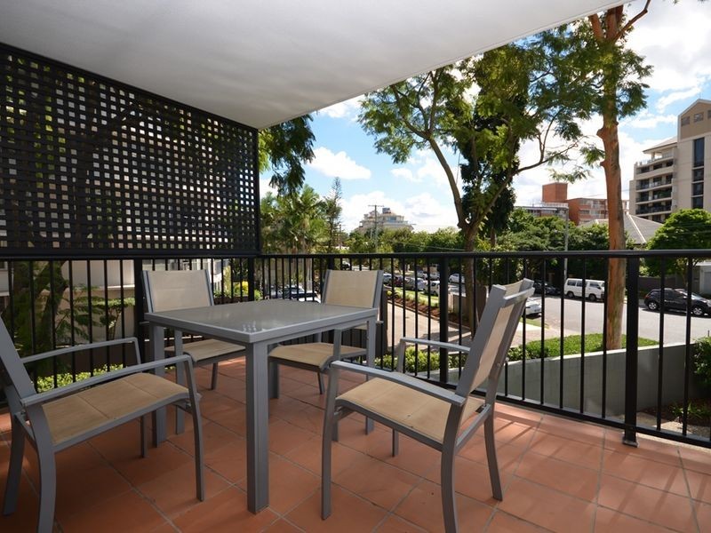 4/75 Thorn Street, Kangaroo Point QLD 4169