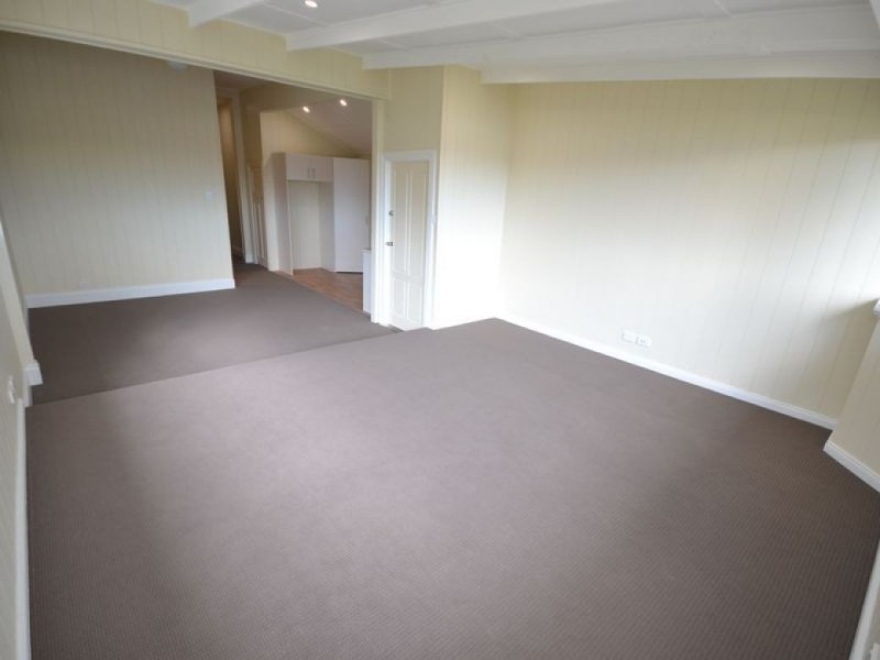 2/28 Heidelberg Street, East Brisbane QLD 4169