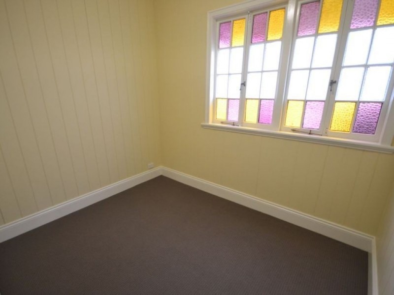 2/28 Heidelberg Street, East Brisbane QLD 4169