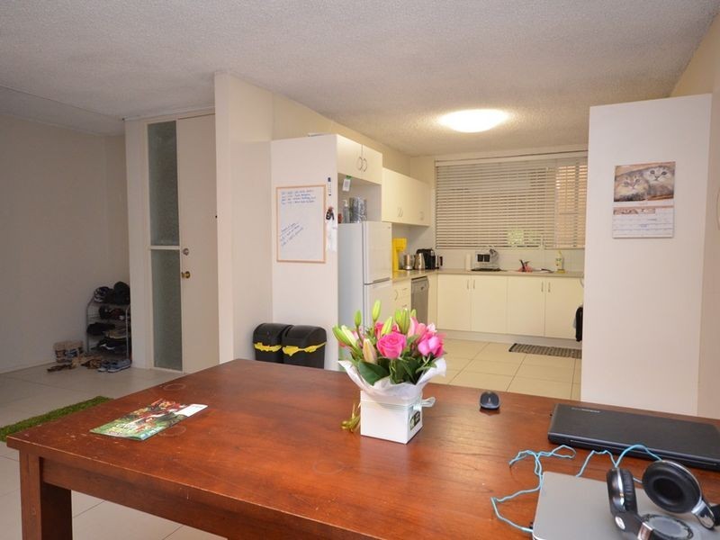 1/34 Park Avenue, Kangaroo Point QLD 4169