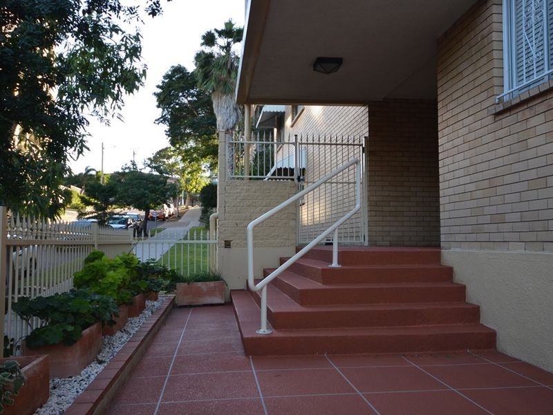 1/34 Park Avenue, Kangaroo Point QLD 4169