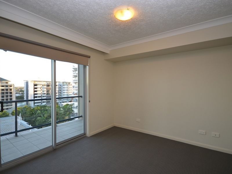 22/19 Thorn Street, Kangaroo Point QLD 4169