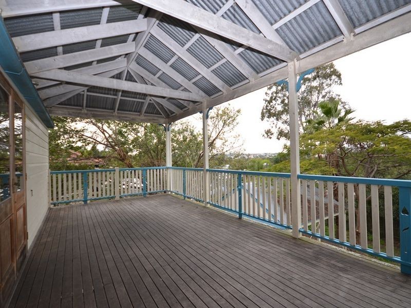 553 Vulture Street, East Brisbane QLD 4169