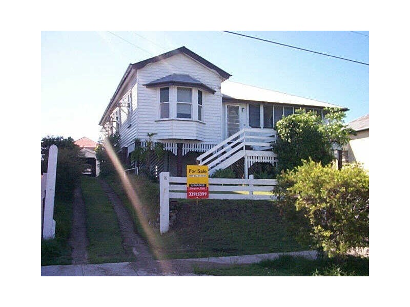 16 Hanworth Street, East Brisbane QLD 4169