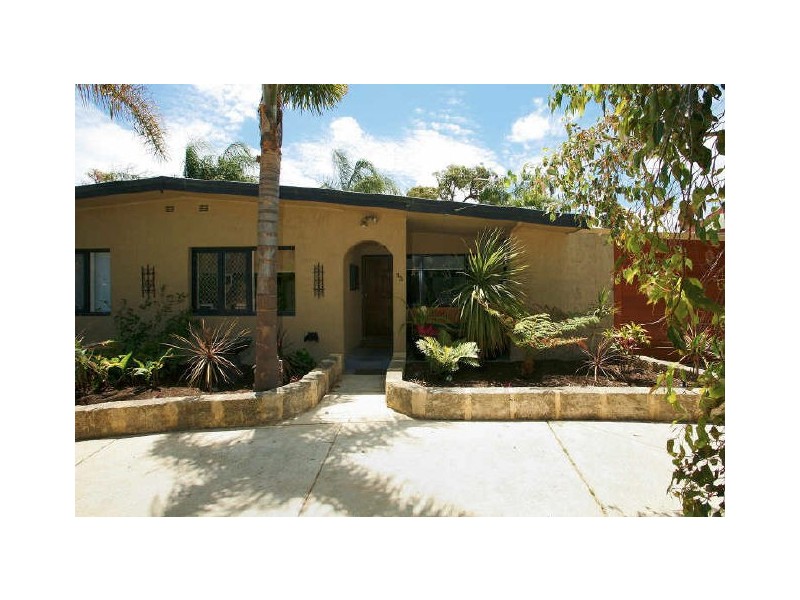 38 Malvolio Road, Coolbellup WA 6163