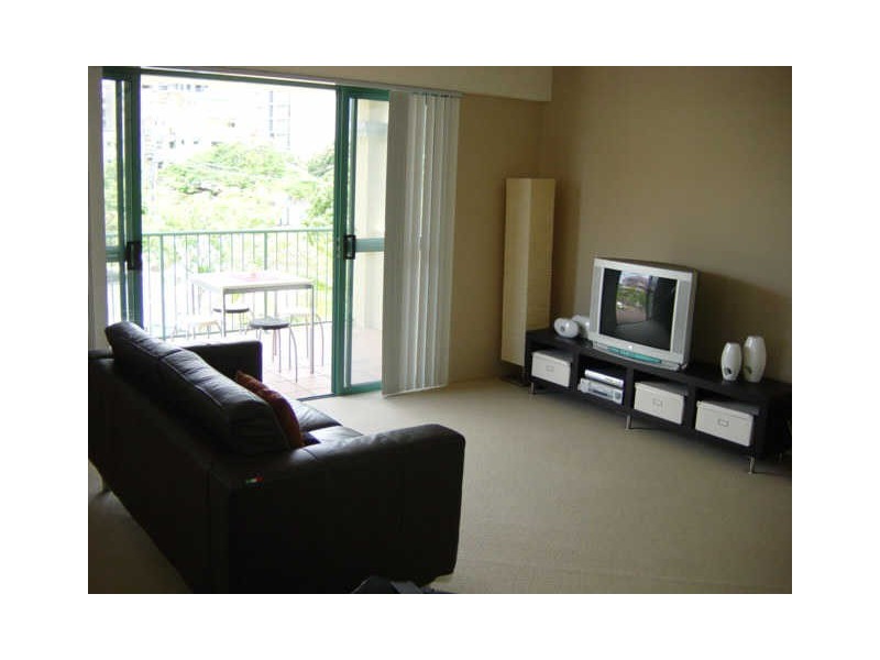 East Brisbane QLD 4169