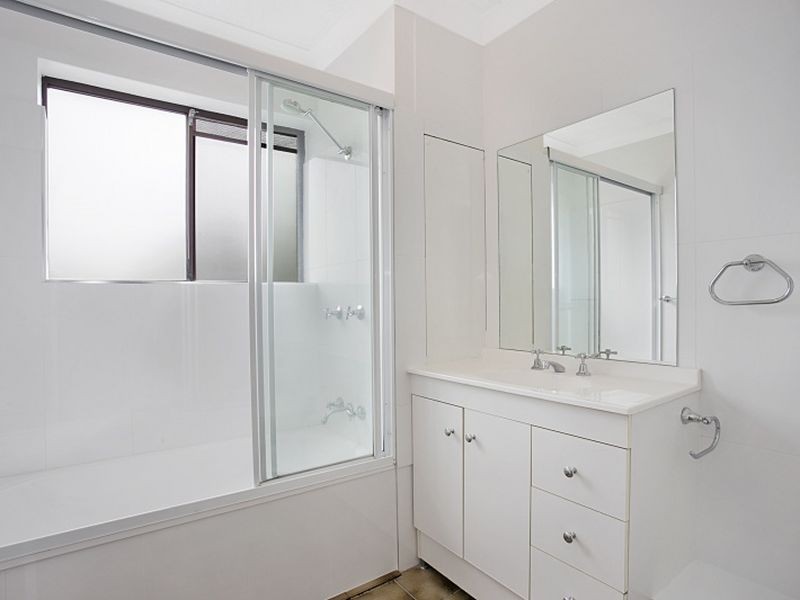 4/90 Mowbray Terrace, East Brisbane QLD 4169