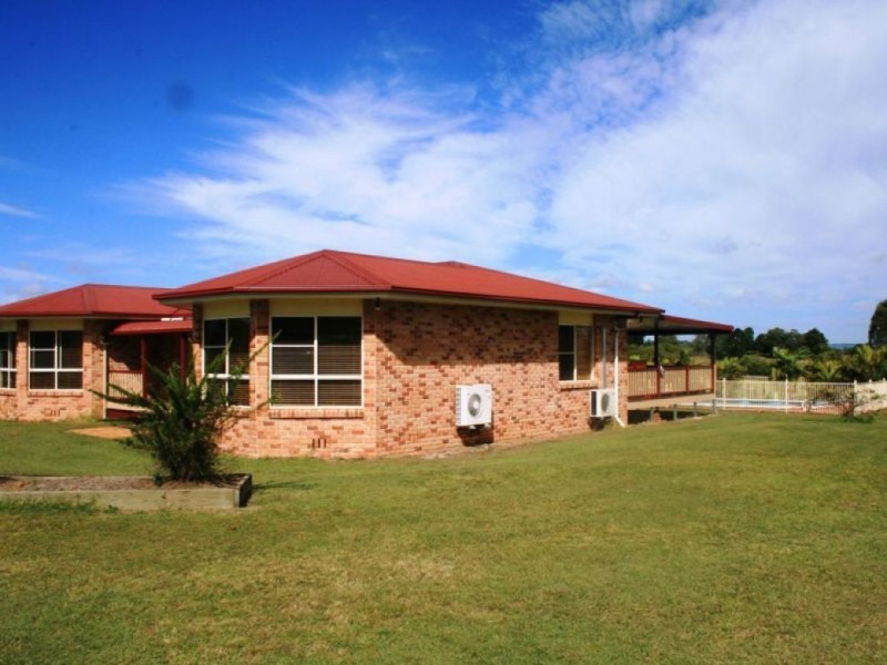 83 Greenhills Drive, Blackbutt QLD 4306