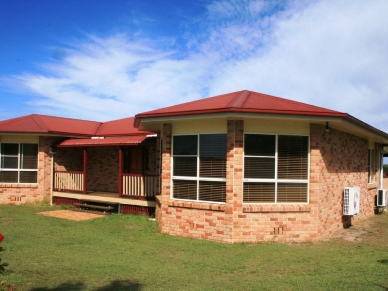 83 Greenhills Drive, Blackbutt QLD 4306