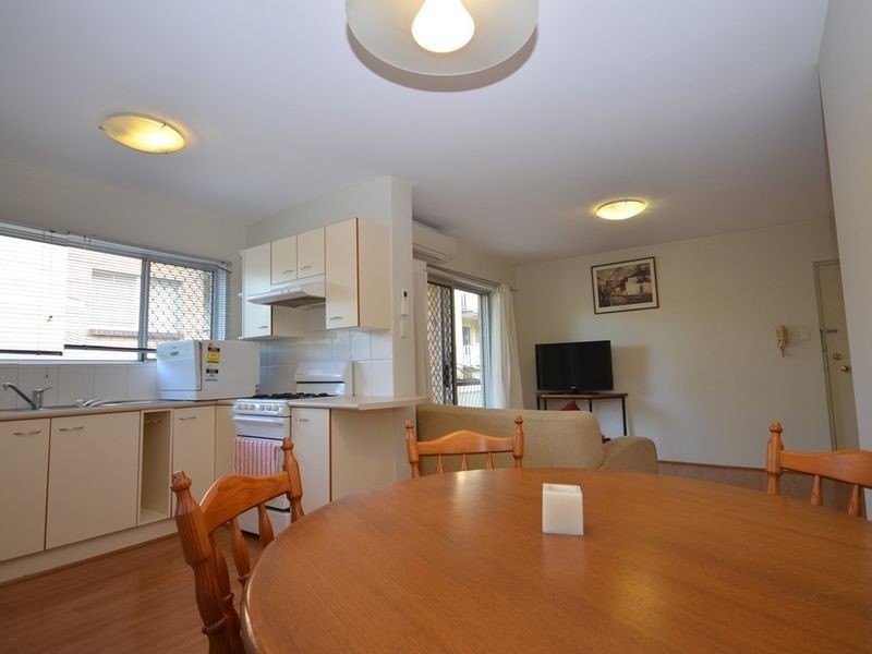 1/7 Lomond Terrace, East Brisbane QLD 4169