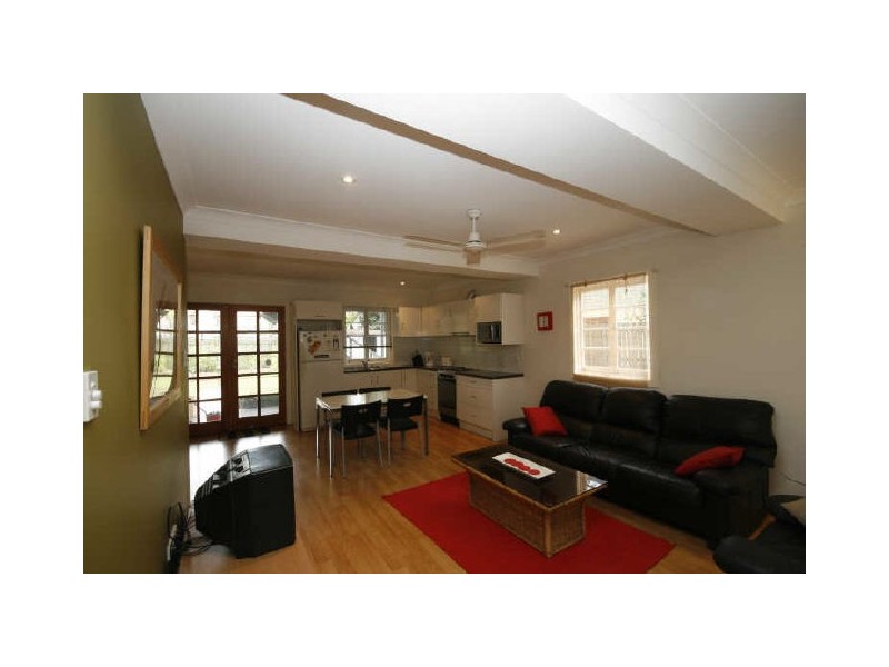 90 Linton Street, Kangaroo Point QLD 4169