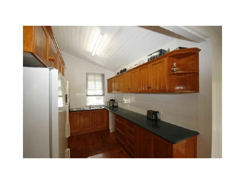 90 Linton Street, Kangaroo Point QLD 4169