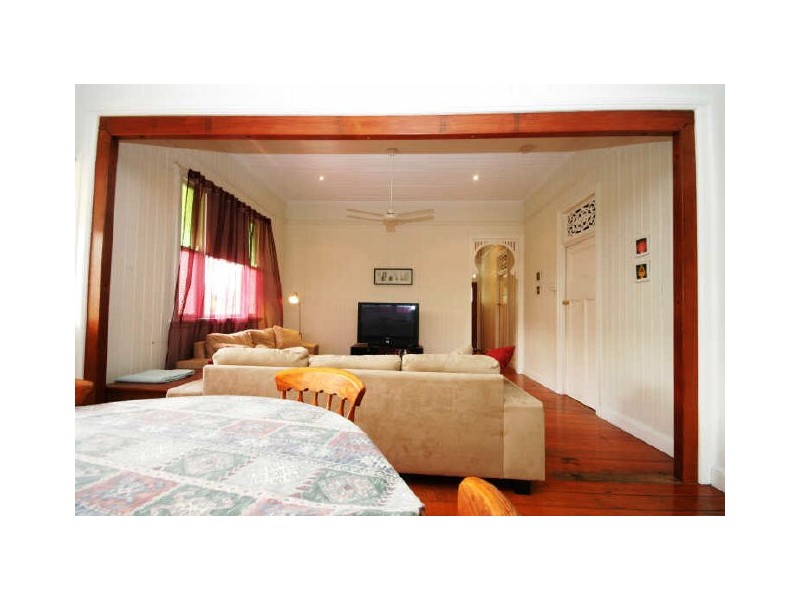 90 Linton Street, Kangaroo Point QLD 4169