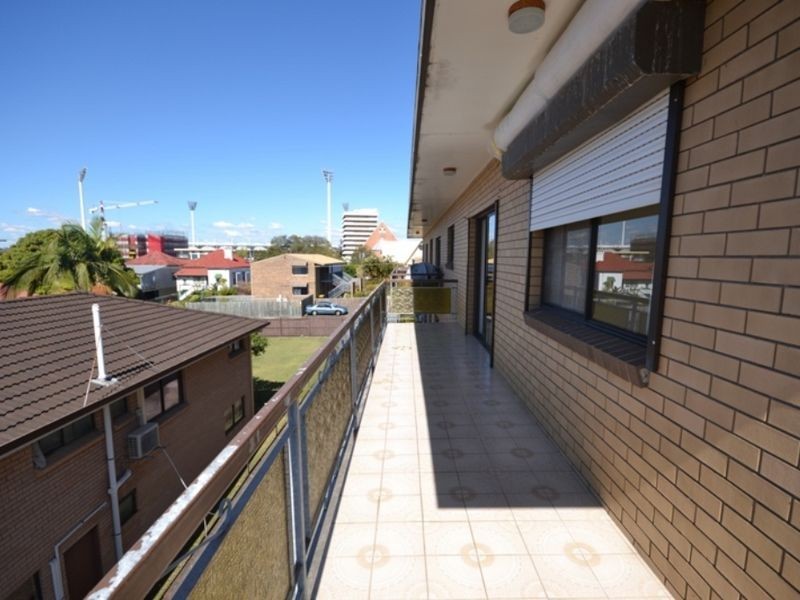 1/51 Bromley Street, Kangaroo Point QLD 4169