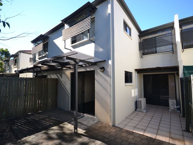 3/139 Lytton Road, East Brisbane QLD 4169