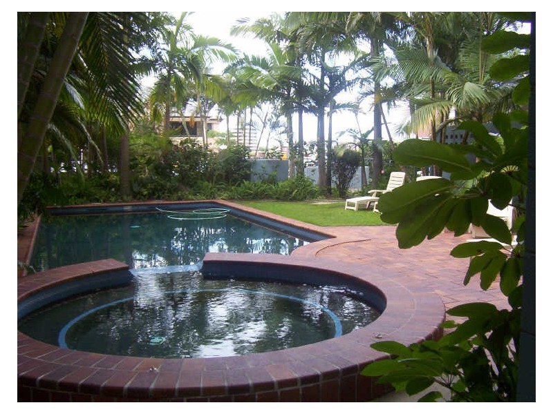 8-55 Thorn, Kangaroo Point QLD 4169