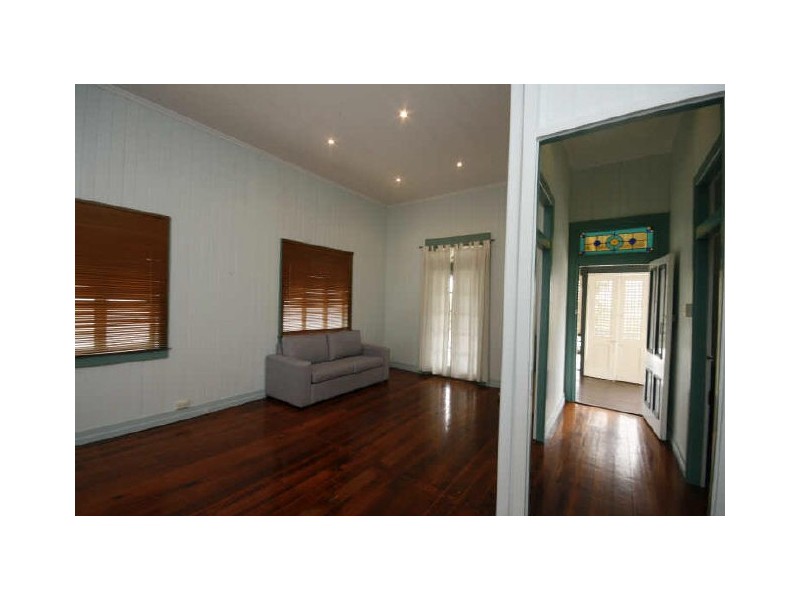 East Brisbane QLD 4169