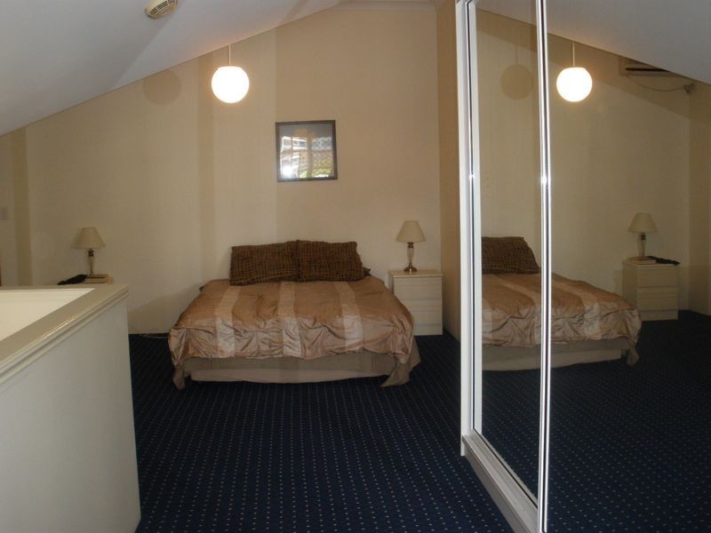 28/45 Wharf Street, Kangaroo Point QLD 4169