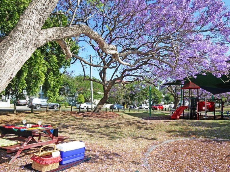 48 Clarendon Street, East Brisbane QLD 4169