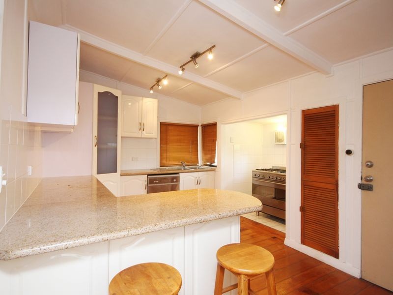 48 Clarendon Street, East Brisbane QLD 4169