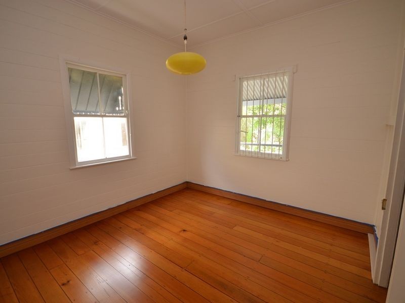 81 Qualtrough Street, Woolloongabba QLD 4102