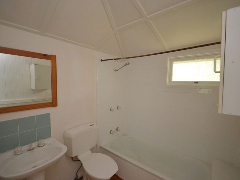 81 Qualtrough Street, Woolloongabba QLD 4102