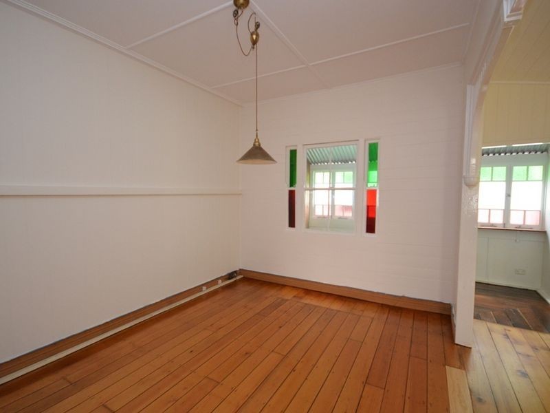 81 Qualtrough Street, Woolloongabba QLD 4102