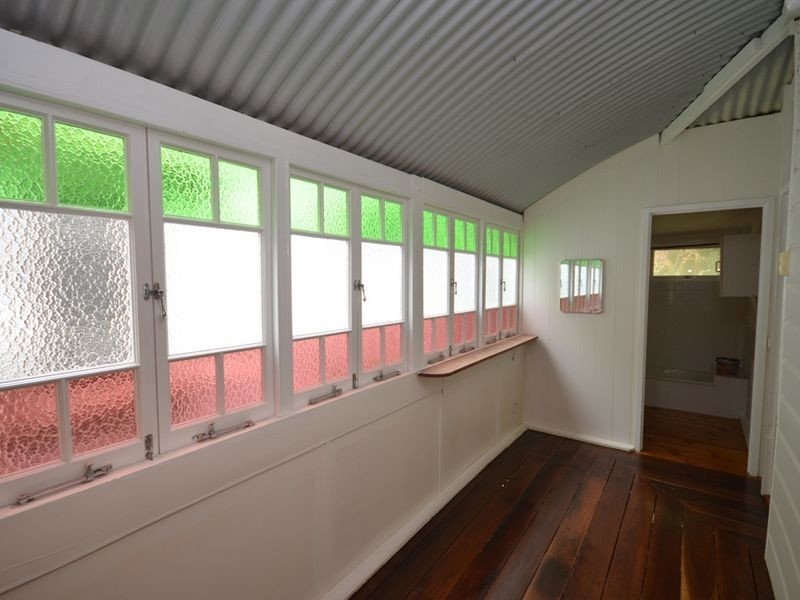 81 Qualtrough Street, Woolloongabba QLD 4102