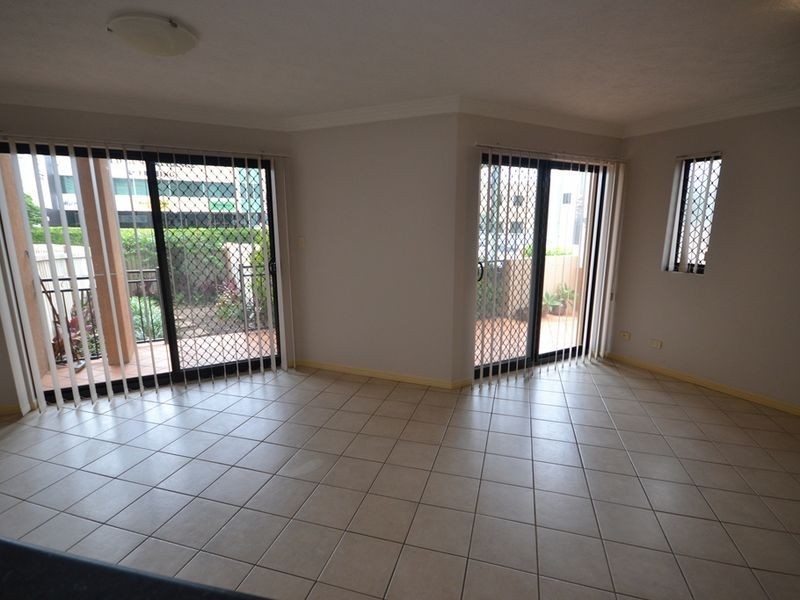 2/190 Wellington Road, Kangaroo Point QLD 4169