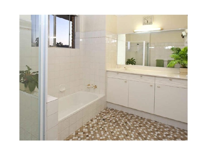 10/152 River Terrace, Kangaroo Point QLD 4169