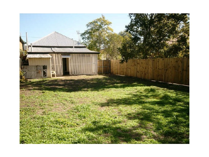 East Brisbane QLD 4169