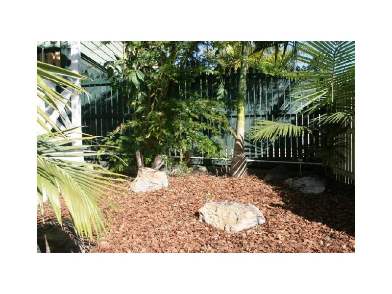 East Brisbane QLD 4169