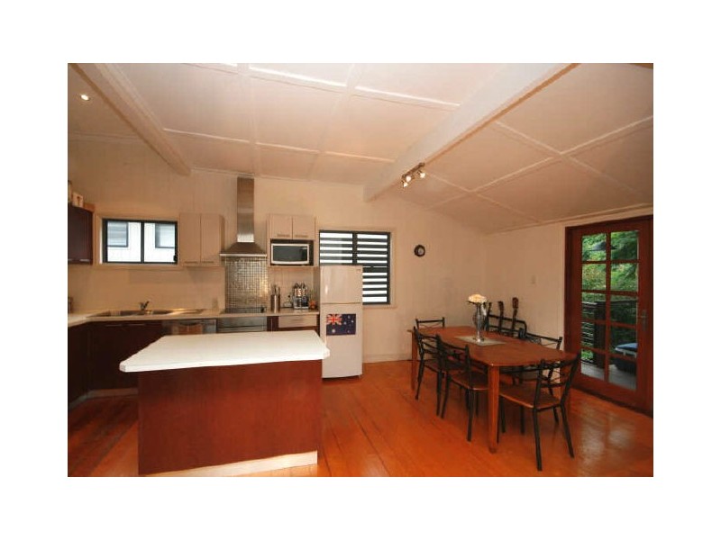 East Brisbane QLD 4169