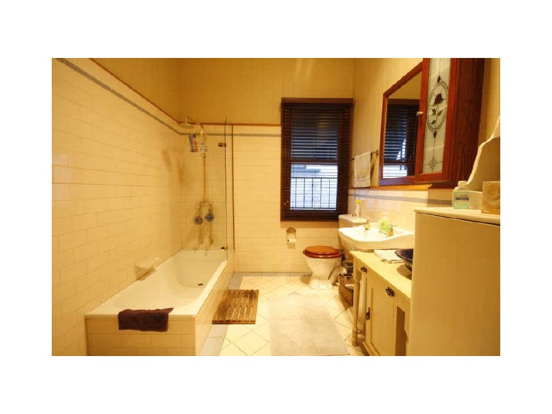 East Brisbane QLD 4169