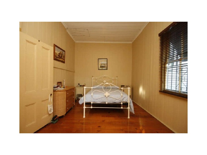 East Brisbane QLD 4169