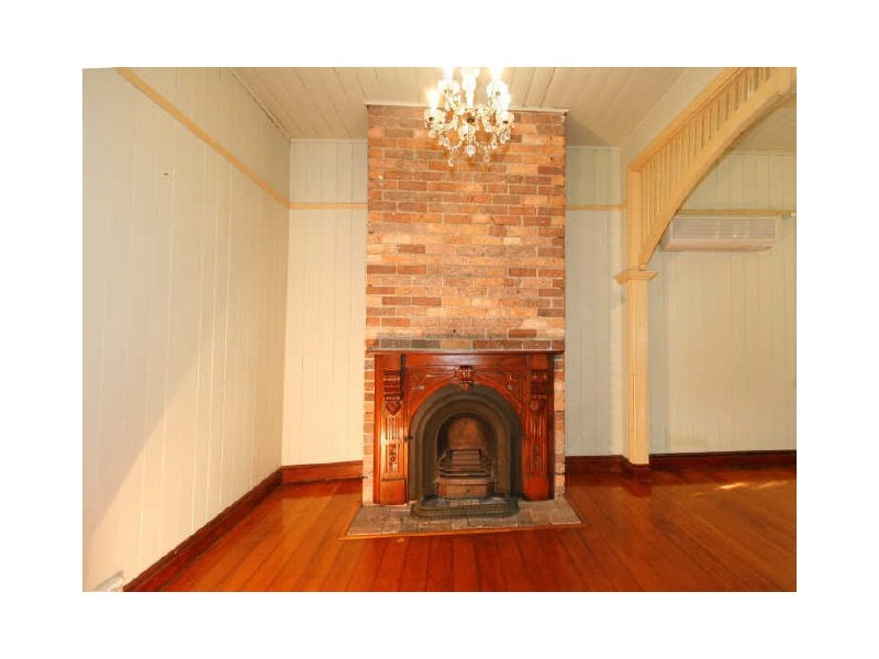 37 Fisher Street, East Brisbane QLD 4169