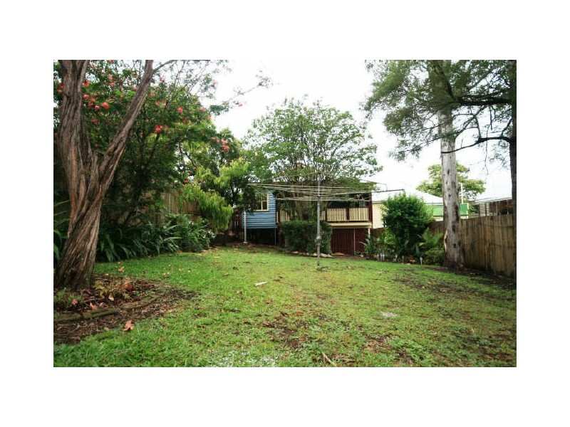 7 Edgar Street, East Brisbane QLD 4169