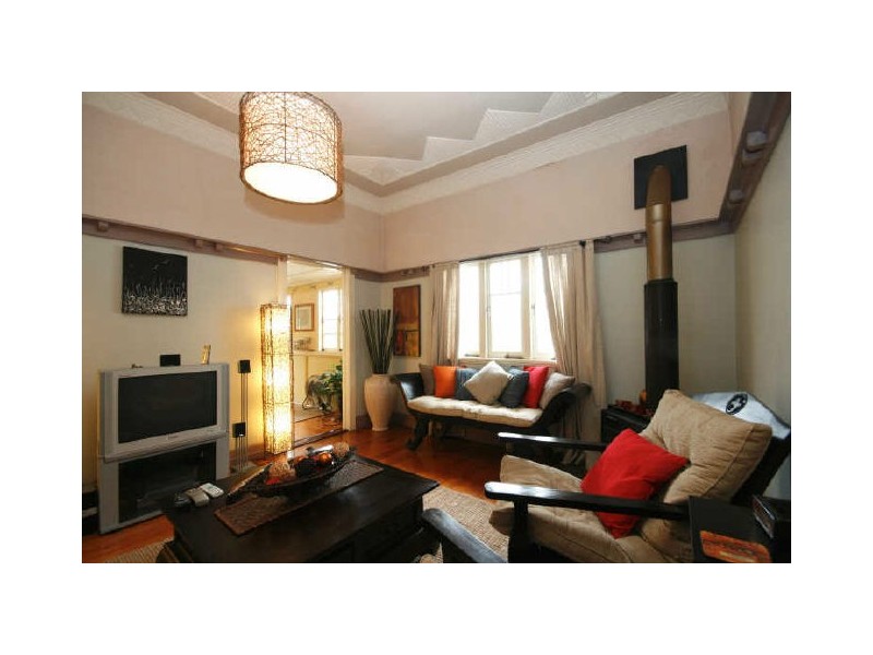 7 Edgar Street, East Brisbane QLD 4169