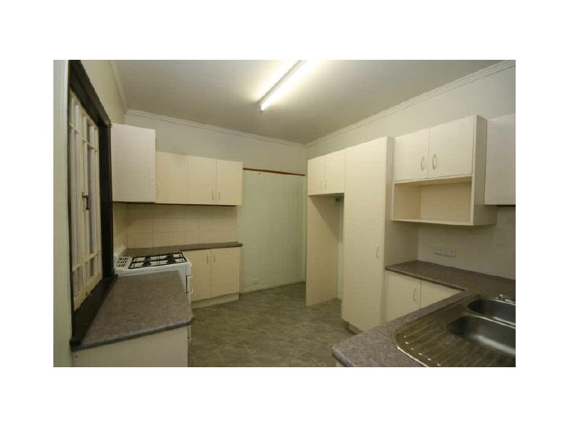 14 Rosslyn Street, East Brisbane QLD 4169